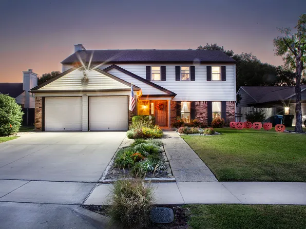 5430 Gregory Dr, Flower Mound, TX 75028