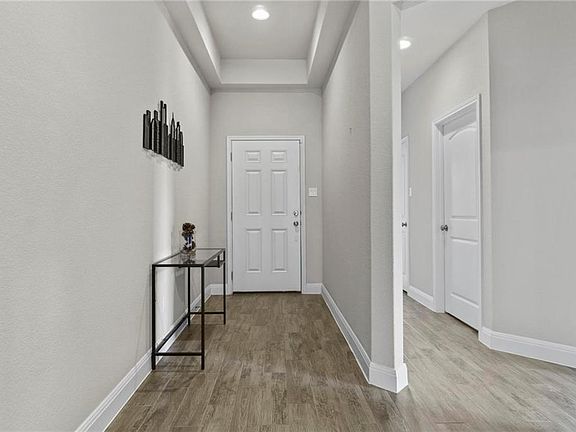 5th image of 7203 Loggia Pl