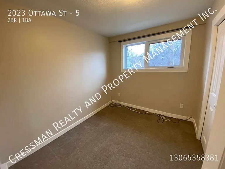 2023 Ottawa St — Photo 11
