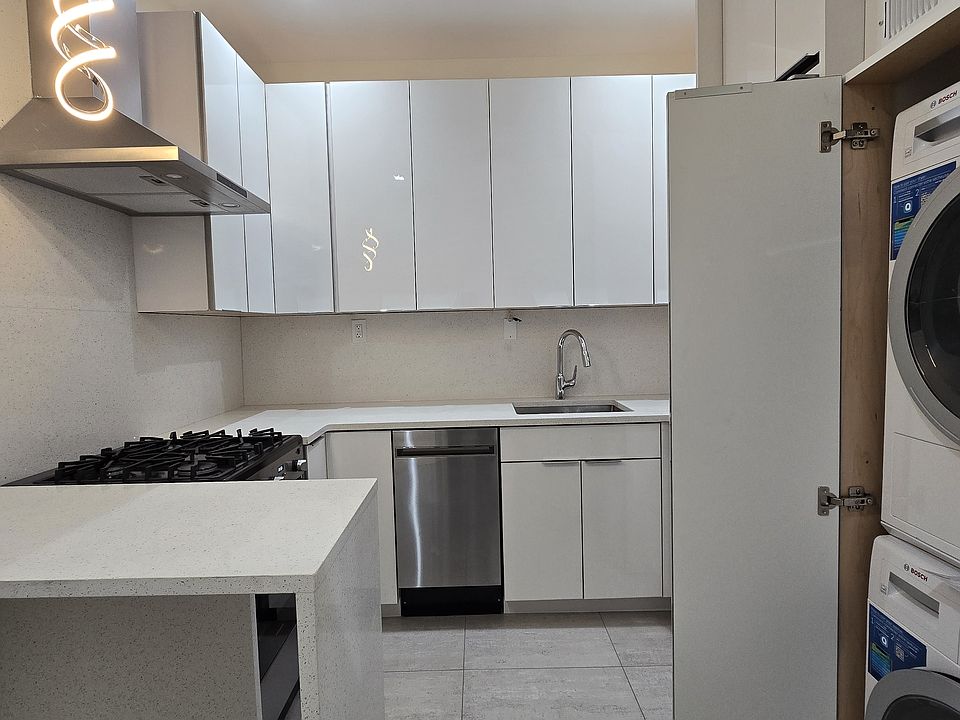 1st image of 246 W 106th St #1T