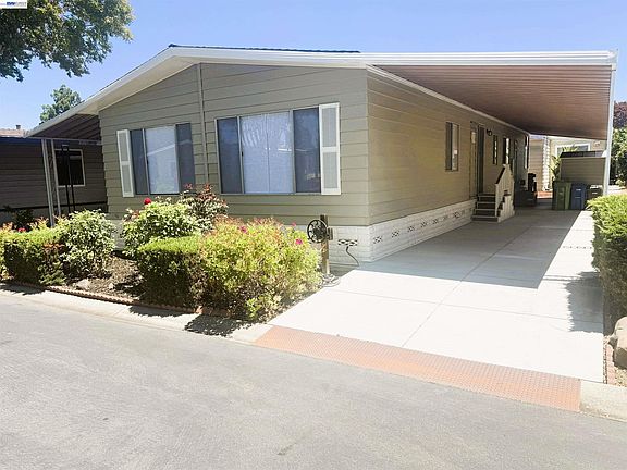 2nd image of 29354 Middleborough Way #160