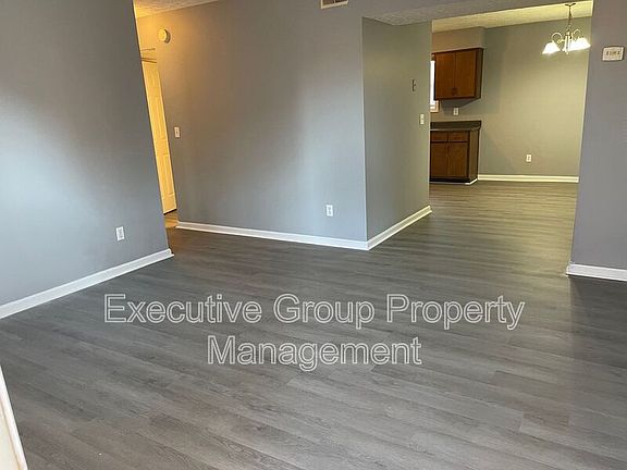 2nd image of 355-25 Elmwood Dr