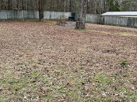 5th image of 1308 Spring Meadows Dr