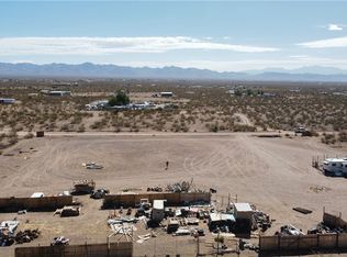 4937 N Ehrenberg Rd, Golden Valley, AZ 86413