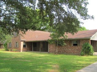 4454 Country Dr, Bourg, LA 70343