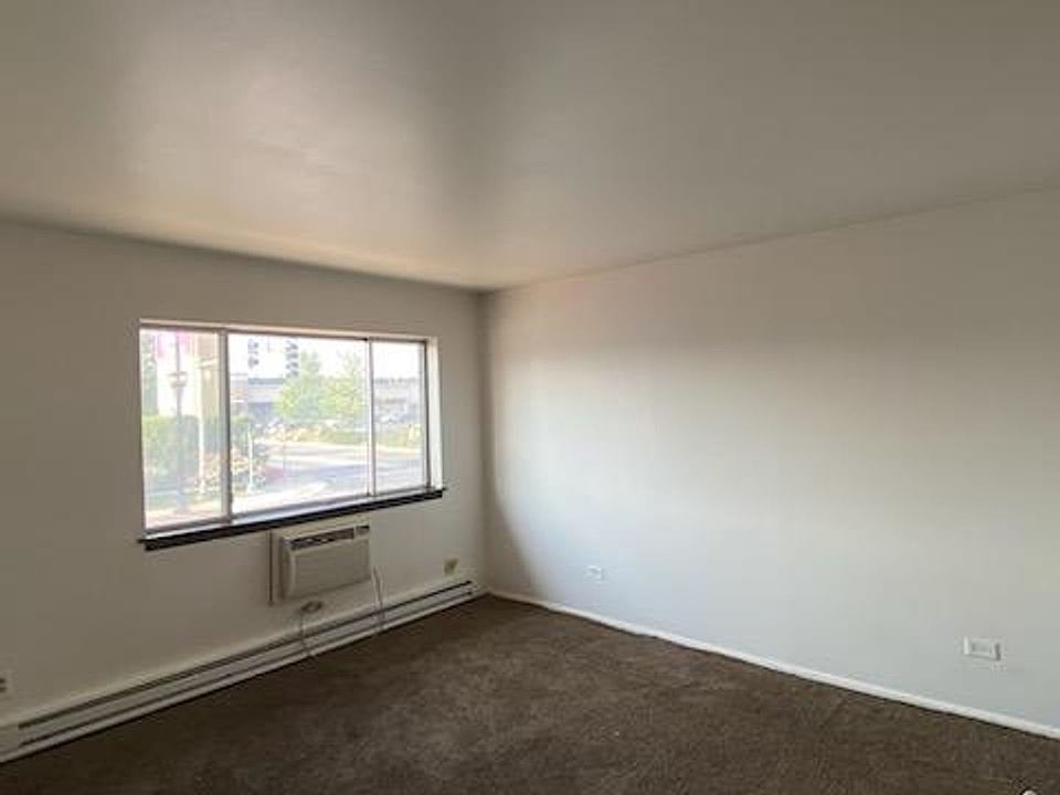 Ray Gustafson 1140 Apartment Rentals Forest Park, IL Zillow