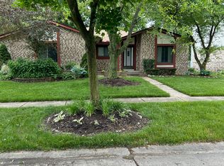 890 Glenulline Dr, Canton, MI 48187