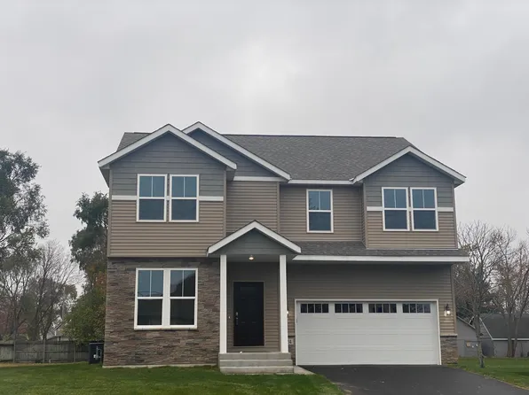 624 Grant St, Anoka, MN 55303