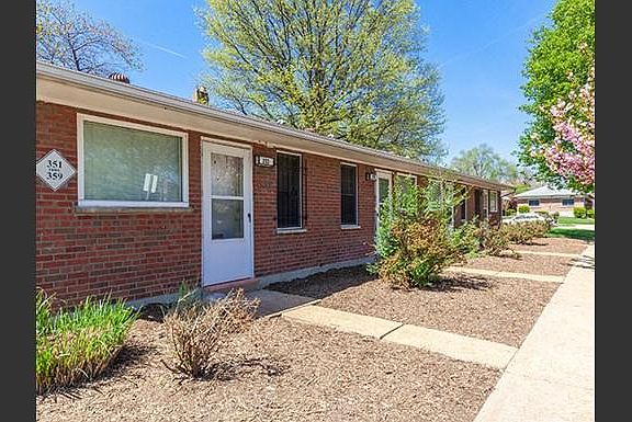 4th image of 357 Des Peres Ave