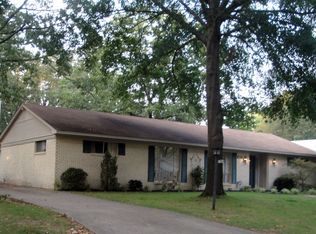 7404 Apache Rd, Little Rock, AR 72205