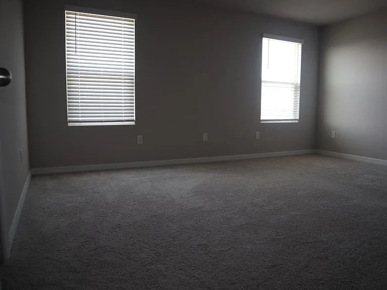 7627 Momentum Pkwy — Photo 14