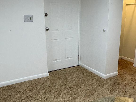 5th image of 3196 S Vrain St