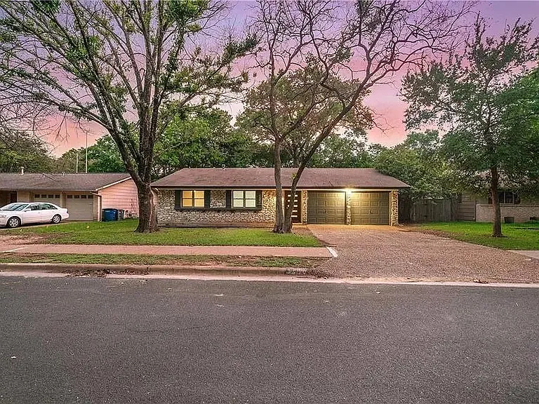 8506 Millway Dr — Photo 2