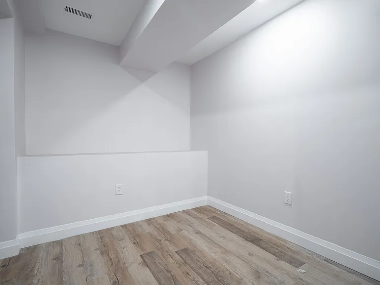 14 Burris St #1 — Photo 9