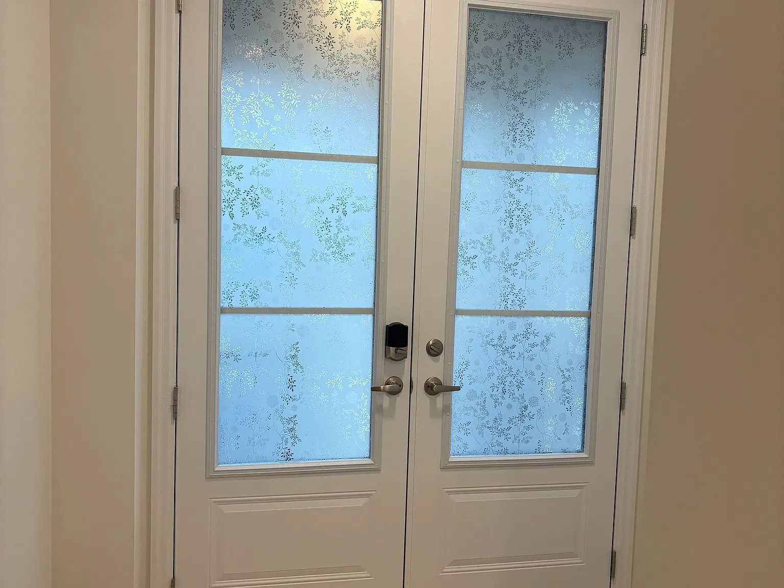 3 bed, $3,000 — Photo 2