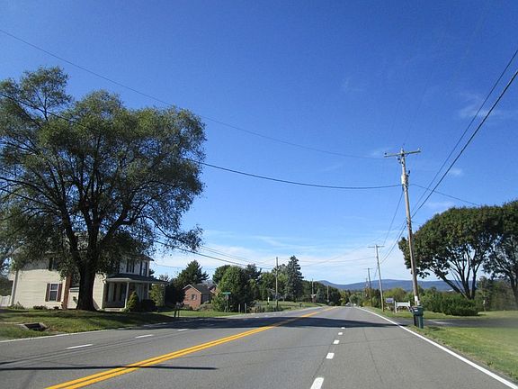4th image of 15809 National Pike