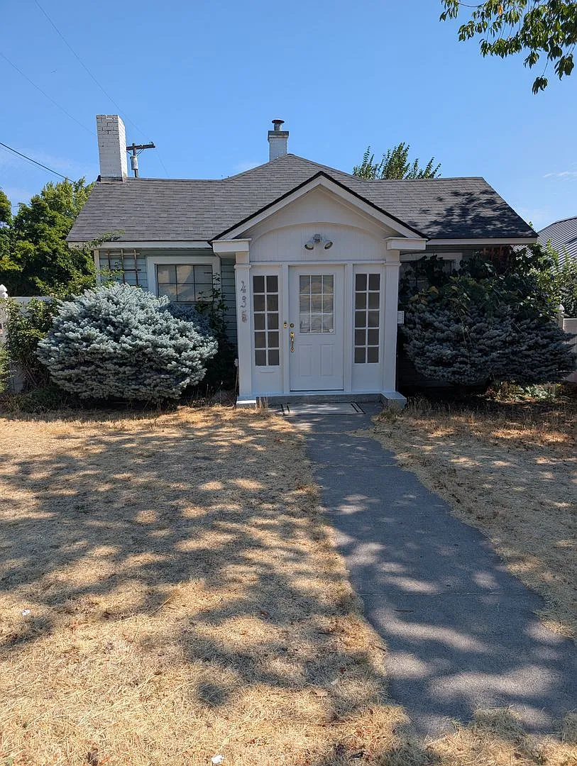 3 Bedroom 1 bath House — Photo 1