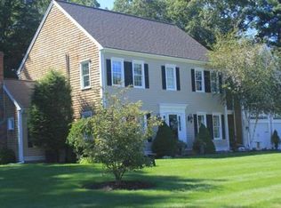 51 Round Hill Rd, Kingston, MA 02364