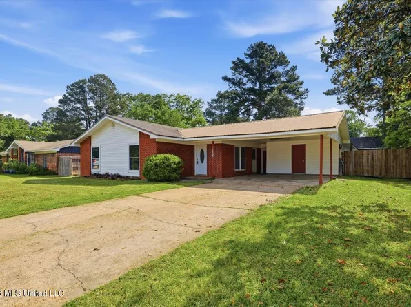 256 Cloverdale Pl, Pearl, MS 39208
