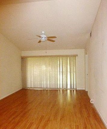 3rd image of 1364 Churchill Cir APT 204