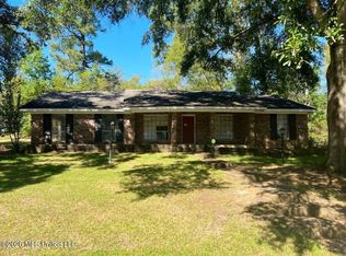 946 N Valley Falls Rd, Jackson, MS 39212