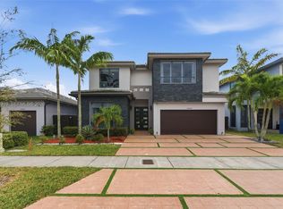 16044 SW 136th Way, Miami, FL 33196