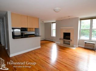 801 W Lill Ave #105, Chicago, IL 60614