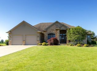 842 E Wells St, Geneseo, IL 61254