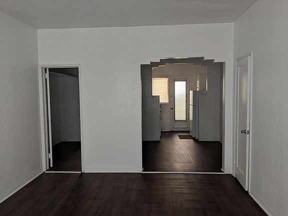 4th image of 1043 Euclid Ave #5