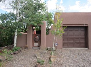 151 Gonzales Rd APT 32, Santa Fe, NM 87501