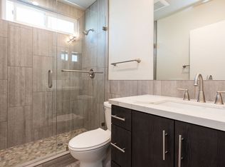 944 Sapphire St #7, San Diego, CA 92109