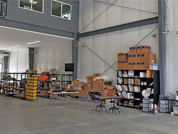 Inside 100' X 40'   4,000 Square foot warehouse 