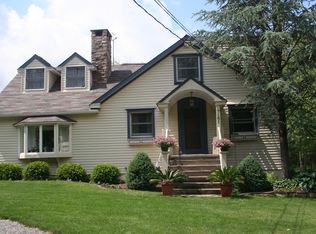 7161 Sladek Rd, New Hope, PA 18938