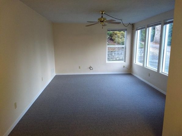607 N 7th St APT 4, Montesano, WA 98563
