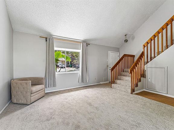 5th image of 441 SAND LIME ROAD