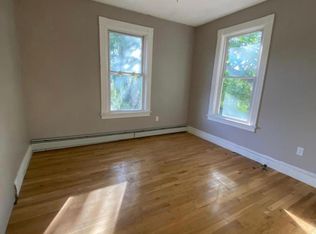 136 Broad St #B, Norwich, CT 06360