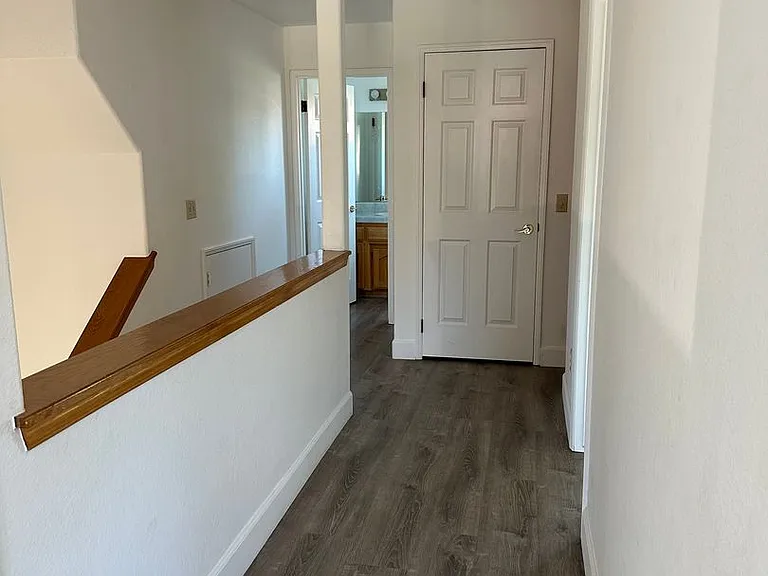 2170 Bel Air Pl — Photo 17