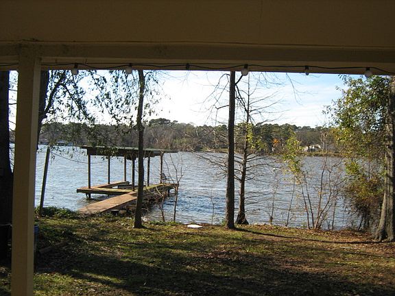 4th image of 1412 Cross Lake Cir