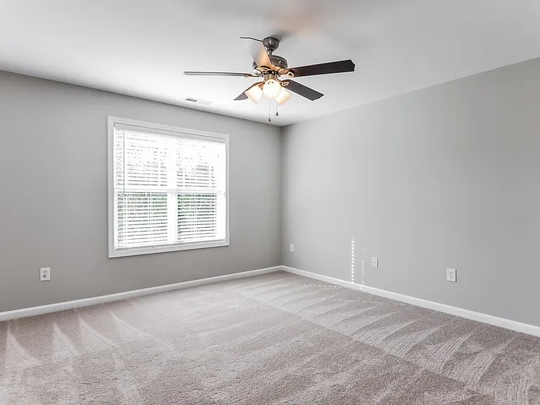 60 Hocutt Farm Dr — Photo 8