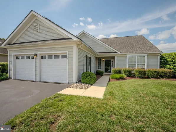 48 Springmill Dr, Middletown, DE 19709