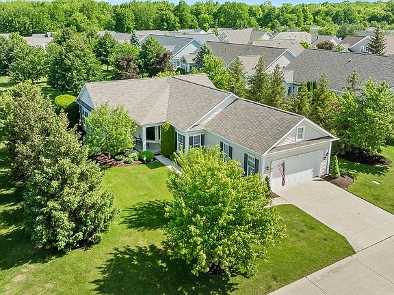 3rd image of 5265 Bridgewater Ln