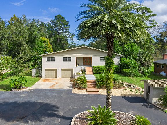2nd image of 8037 Tara Ln