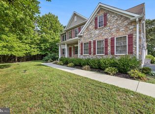 7983 Long Hill Rd, Pasadena, MD 21122