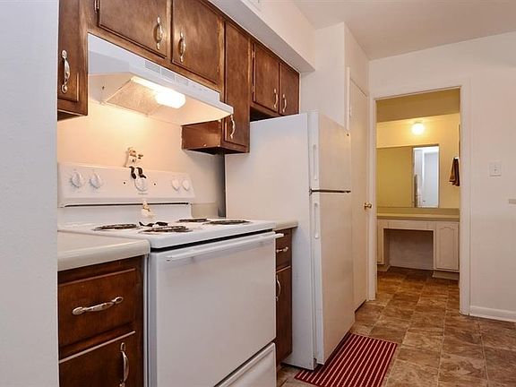 4th image of 5505 Scarlet Dr #5428A