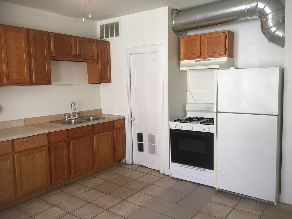 1st image of 4138 S Archer Ave #213