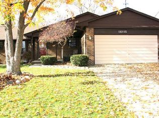 16115 Penn Dr, Livonia, MI 48154