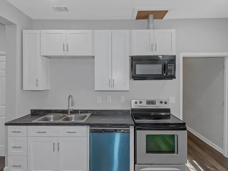 3309 Touchwood Ct SW — Photo 39