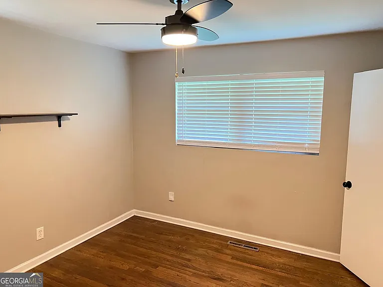 2756 Plantation Dr — Photo 11