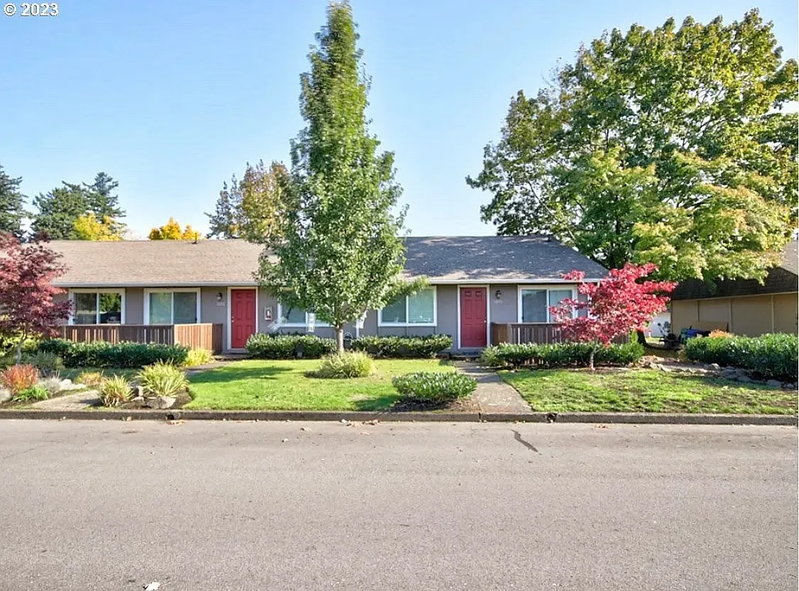 2 bed, 800 sqft, $1,795 — Photo 1