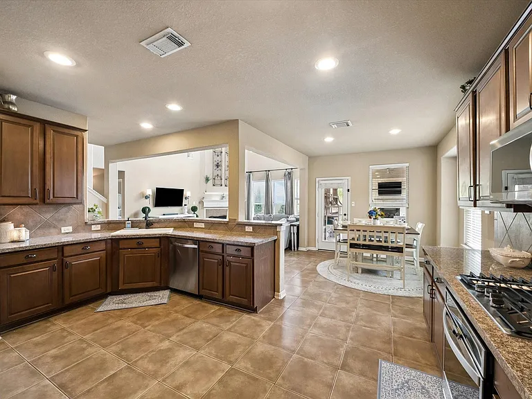 6102 Timbermoss Ct — Photo 9
